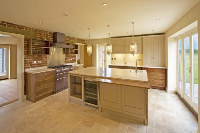 KITCHEN-DINING_FROM_RIGHT-L-1.jpg